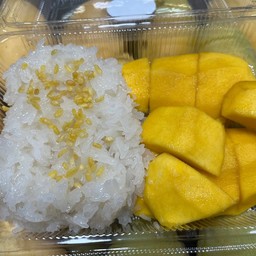 พัฒน์สิญา ข้าวเหนียวมะม่วง ตลาดเซฟเซ็นเตอร์