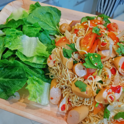 ยำมาม่า - Instant Noodle Spicy Salad