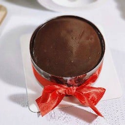 เค้กช็อกโกแลตหน้านิ่ม เพิ่มข้อความหน้าเค้กได้ค่ะ