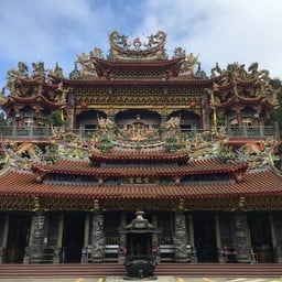 Alishan Shouzhen Temple 阿里山受鎮宮