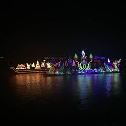 จุดชมบั้งไฟพญานาค วัดไทย