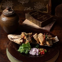 ปลากระพงทอดน้ำปลามะกอก