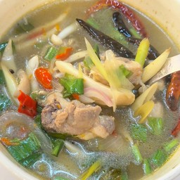 ต้มยำไก่
