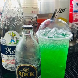 เขียวมะนาวโซดา แก้ว22 oz