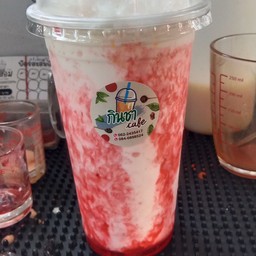 สตรอเบอรี่นมสด