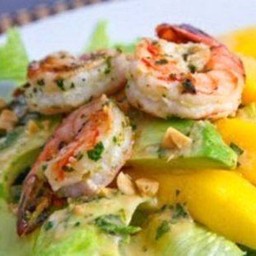 สลัดกุ้งอโวคาโด้