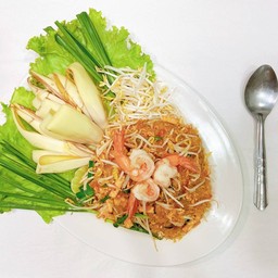 ผัดไทวุ้นเส้นกุ้งสด