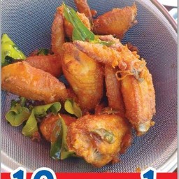 โก๊วบอยกะเพราผีบอก