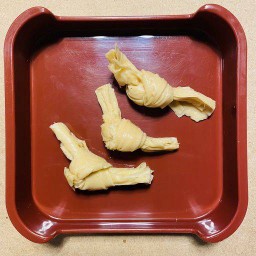 ฟองเต้าหู้ผูกโบว์3ชิ้น