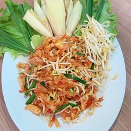 ผัดไทวุ้นเส้นสามรส