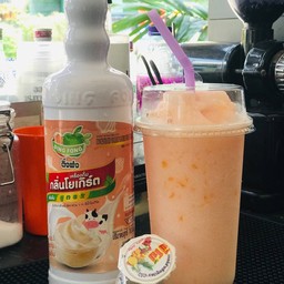 โยเกิร์ตนม ปีโป้ปั่น แก้ว 22 oz