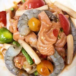 ตำไหลบัว+กุ้งสด+แชลมอน