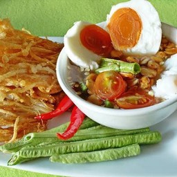 ตำไข่เค็ม+เห็ดเข็มทองทอดกรอบ