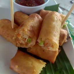 ปอเปี๊ยะไส้ผักวุ้นเส้น