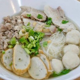 ก๋วยเตี๋ยวน้ำใส