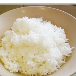 ข้าวสวยหอมมะลิ