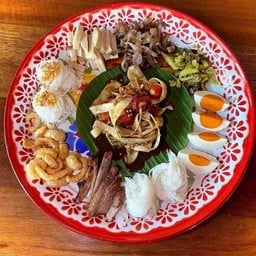 ร้านน้องเหมียวส้มตำ