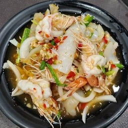 ข้าวหมูทอดติดใจ - นวลจันทร์