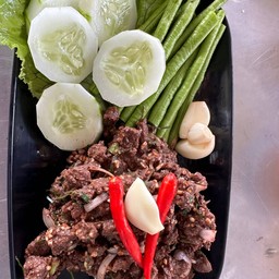 ก้อยเนื้อคั่ว