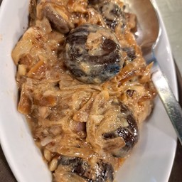 Sautéed Mushrooms with Confit Onion
