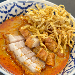 ข้าวซอยหมูกรอบ DL