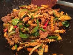 หมูชิ้นผัดฉ่า