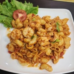 Macaroni with Shrimp