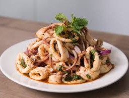 ลาบปลาหมึก