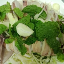 ปลาหมึกไข่นึ่งมะนาว( 2ตัว) 340