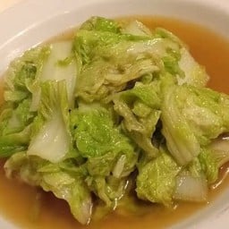 ผัดผักกาดขาวเห็ดหอม