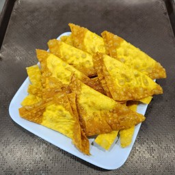 เกี๊ยวหมูทอด