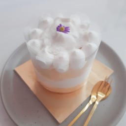 เค้กมะพร้าวอ่อนกะทิ