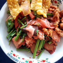 เย็นตาโฟแห้งผัด