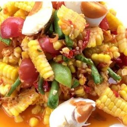 ส้มตำร้านสั่งเลย ตลาดอุดมรัตน์