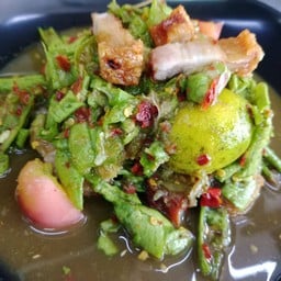 ตำถั่วปูปลาร้ากุ้งสด