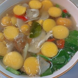 ไข่อ่อนต้มยำ