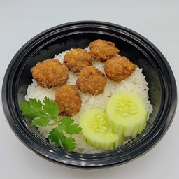 ข้าวหมูก้อนทอด