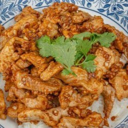 หมูทอดกระเทียม