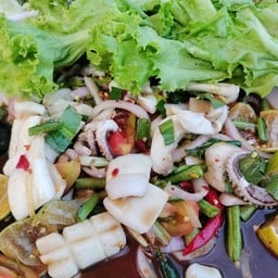 ส้มตำปากแซ่บส์หน้าเซเว่นบ้านเอื้อ กบินทร์บุรี