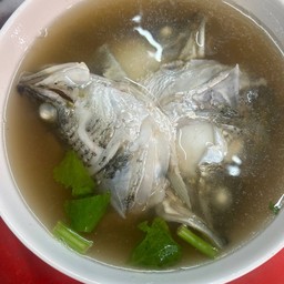 ข้าวต้มหัวปลากระพง