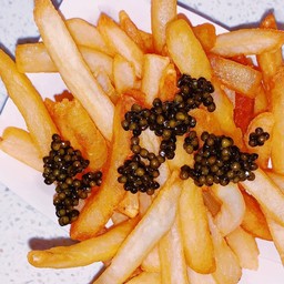 Caviar & Fries คาเวียร์แอนด์ฟรายส์
