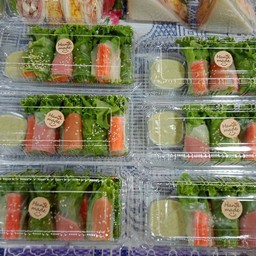 สลัดโรล รวม(สาหร่าย,ไส้กรอก,ปูอัด,แฮม)