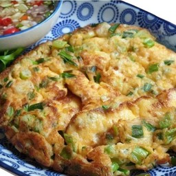 (กับข้าว) ไข่เจียวต้นหอม