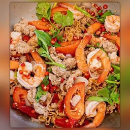 ยำมาม่า