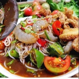 ตำขนมจีน แคปหมู กุ้งสด