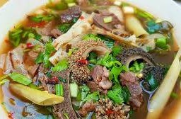 ต้มแซ่บเนื้อ