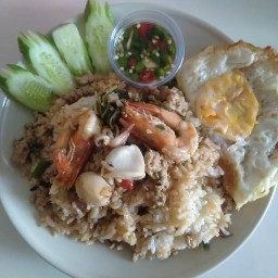 ข้าวกระเพราน้องหนิง นู๋หนิง