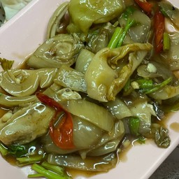 เกี๊ยมฉ่ายผัดกระเพาะหมู