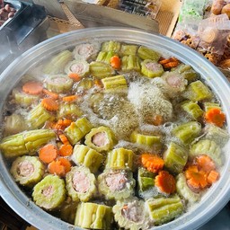 ต้มจืดมะระยัดไส้หมูสับ