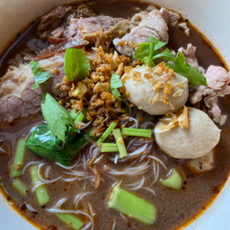 ก๋วยเตี๋ยวเรือ เนื้อ